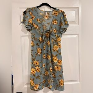 Xhileration Medium Casual Swing Dress. VGUC